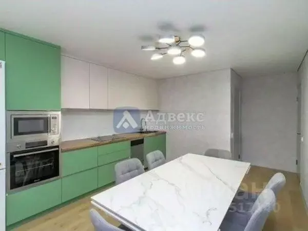 3-к кв. Тюменская область, Тюмень ул. Монтажников, 38 (87.0 м) - Фото 0
