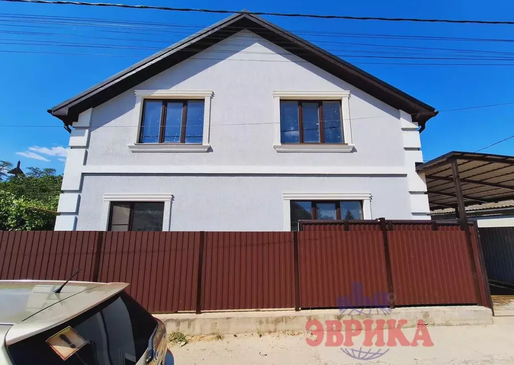 Дом в Краснодарский край, Крымск Рабочая ул., 35 (203 м) - Фото 0