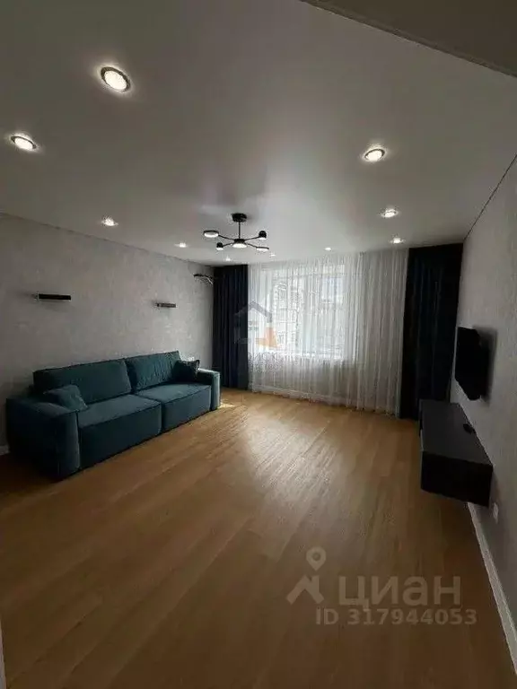 1-к кв. Татарстан, Казань ул. Адоратского, 1Б (40.0 м) - Фото 0