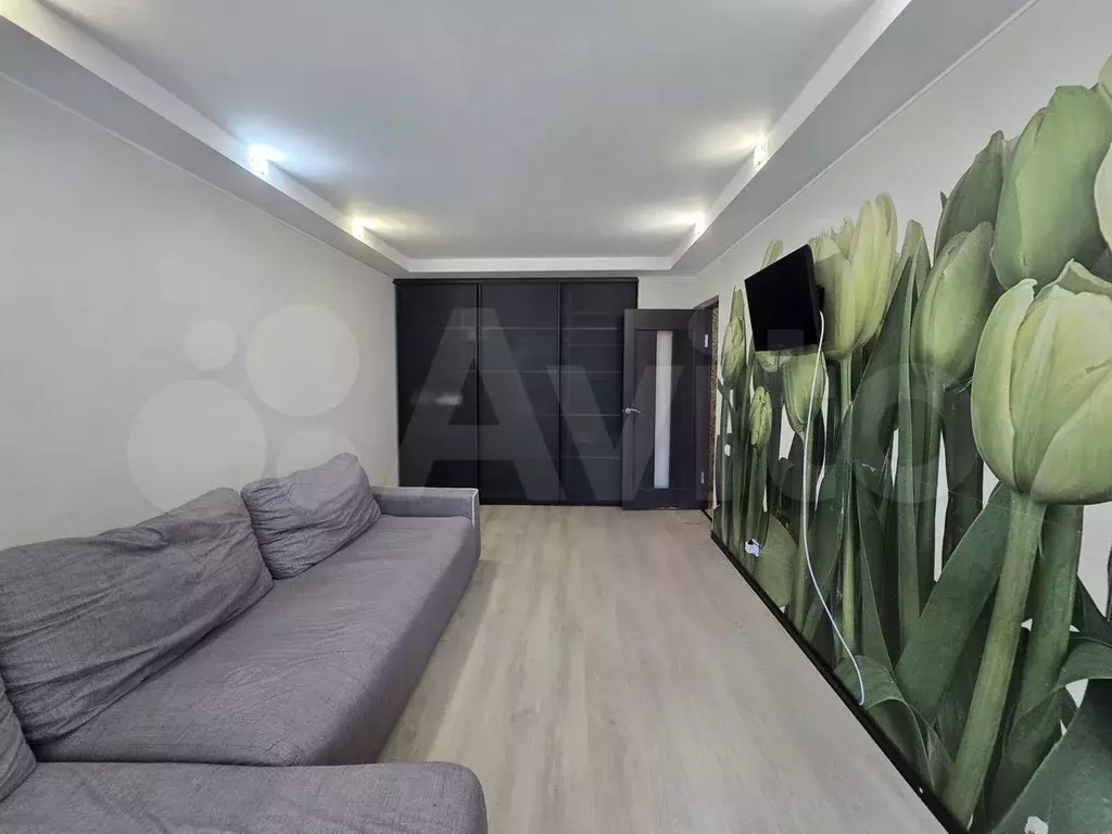 1-к. квартира, 42 м, 5/5 эт. - Фото 0