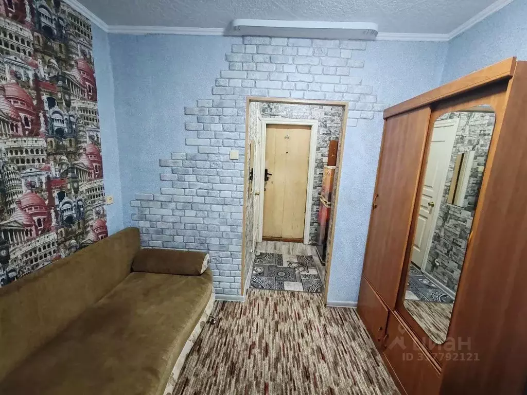 1-к кв. Оренбургская область, Оренбург Красный городок мкр, ул. Розы ... - Фото 0