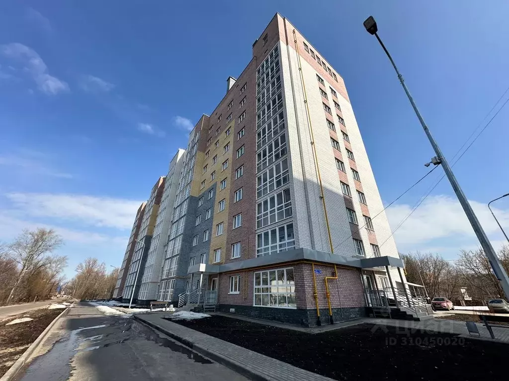 2-к кв. Нижегородская область, Нижний Новгород ул. 8 Марта, 26 (63.5 ... - Фото 0