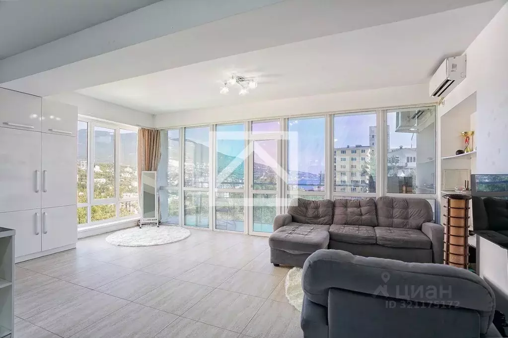 3-к кв. Крым, Ялта ул. Достоевского, 18Д (166.3 м) - Фото 1