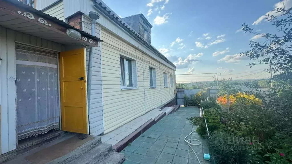 Дом в Оренбургская область, Орск Старый город мкр, ул. Пугачева, 88 ... - Фото 0