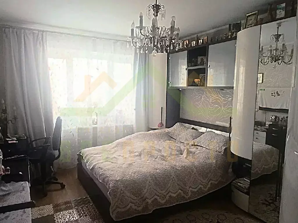 Продается 3-комнатная квартира - Фото 1