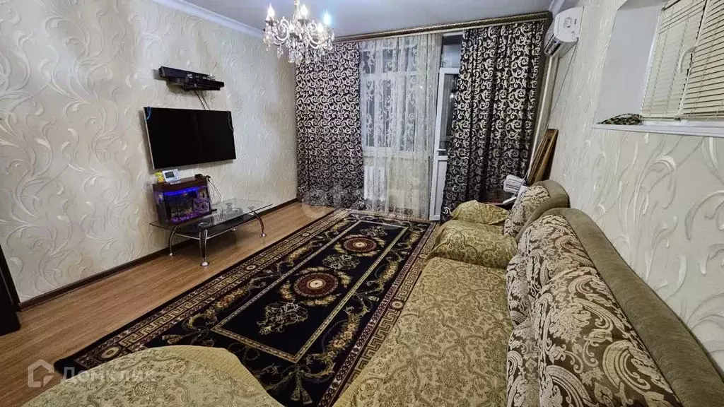 Продаётся 2-к квартира, 65 м - Фото 0