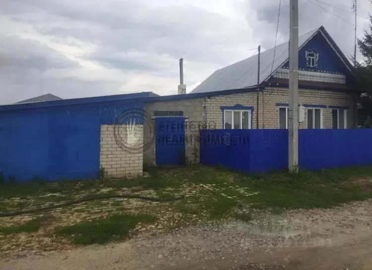 Дом в Татарстан, Лаишевский район, Столбищенское с/пос, с. Столбище ... - Фото 1