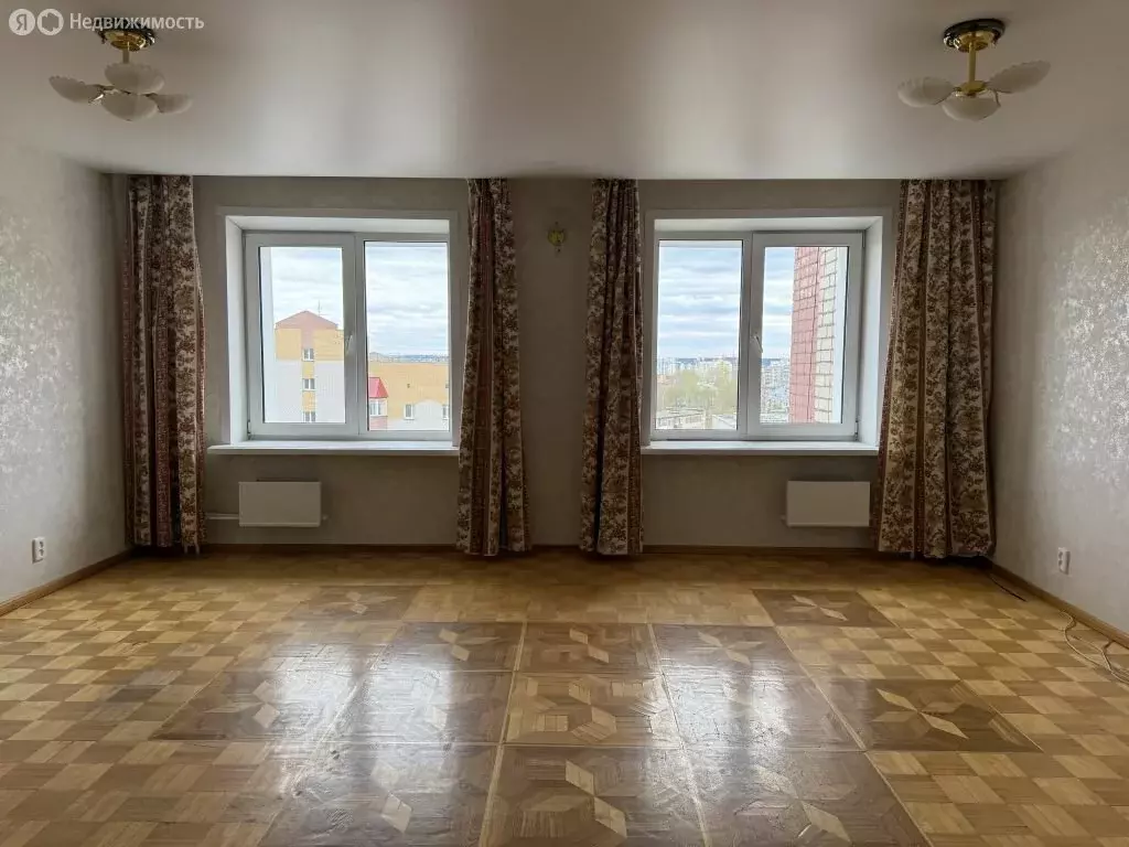 3-комнатная квартира: Киров, улица Чапаева, 47А (75.8 м) - Фото 1