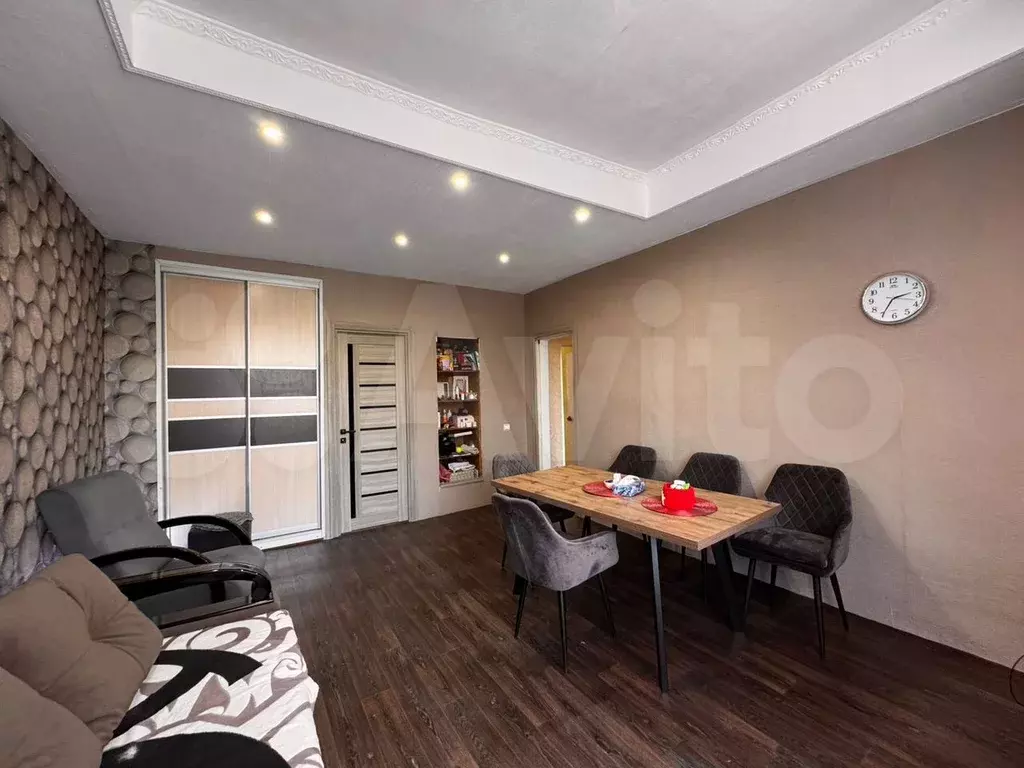 3-к. квартира, 62 м, 4/4 эт. - Фото 1