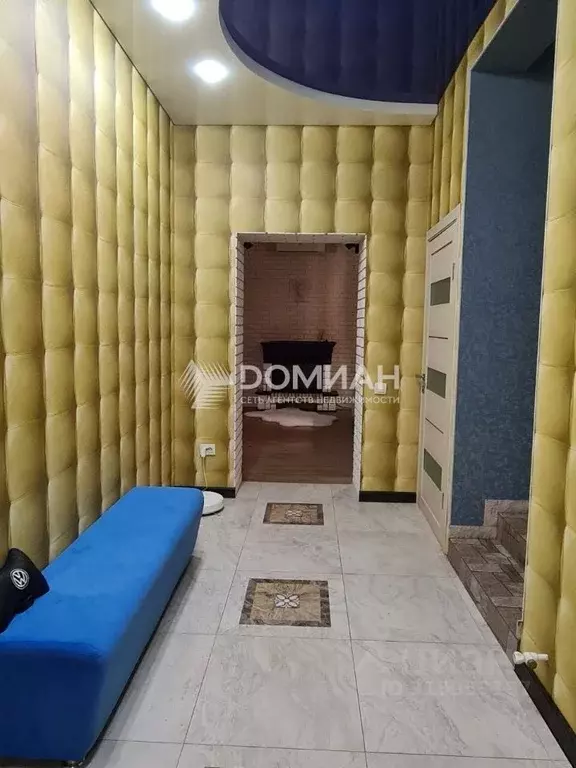 Дом в Ростовская область, Новочеркасск Декоративная ул., 10 (170 м) - Фото 1