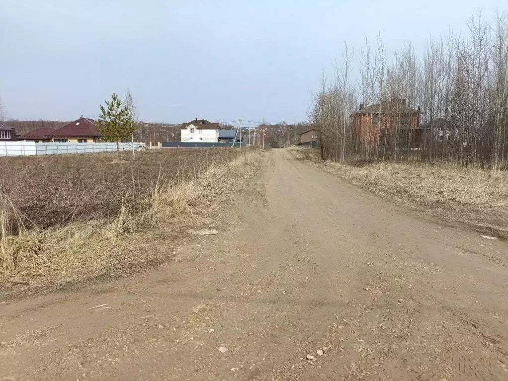 Участок в Чувашия, Чебоксарский муниципальный округ, д. Устакасы ул. ... - Фото 2