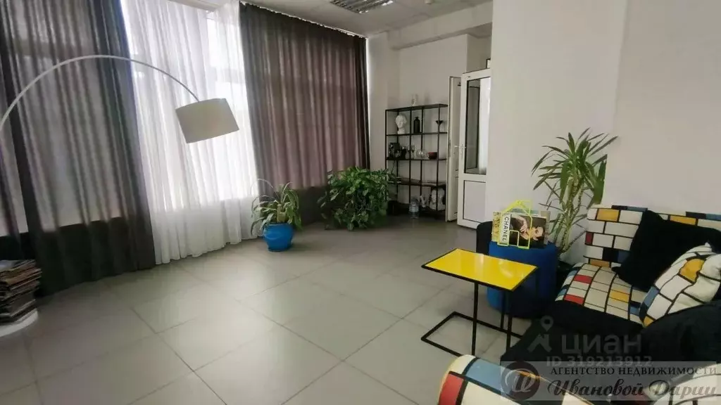 Офис в Самарская область, Самара Невская ул., 3 (55 м) - Фото 1