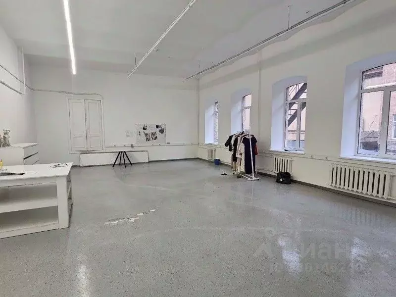 Склад в Санкт-Петербург Дегтярная ул., 5-7 (168 м) - Фото 2