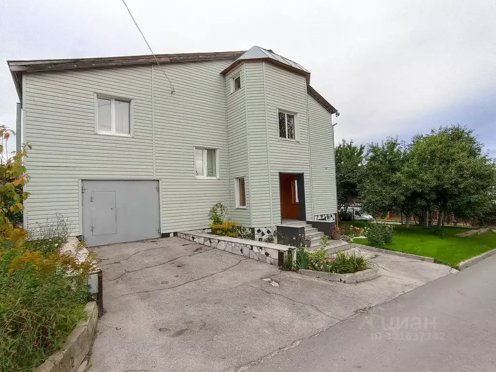 Дом в Чувашия, Чебоксары ул. Инженера Куприянова, 2/9 (309 м) - Фото 2