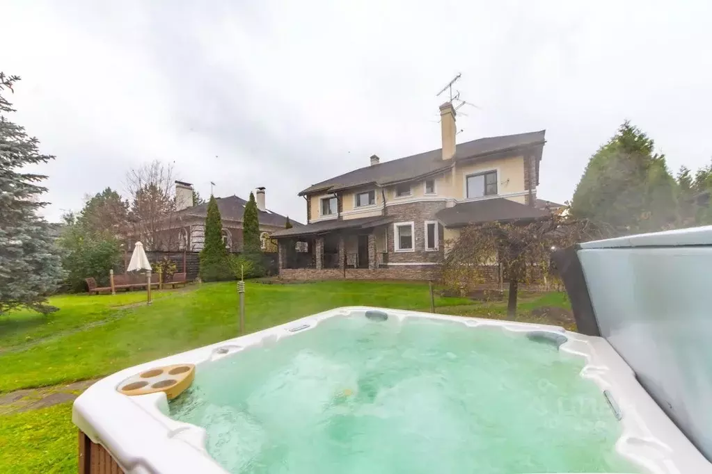 Дом в Москва Чистые Пруды СНТ,  (241 м) - Фото 1