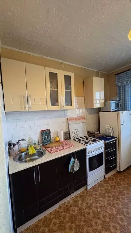 3-к кв. Иркутская область, Ангарск 7-й мкр, 14 (62.1 м) - Фото 0