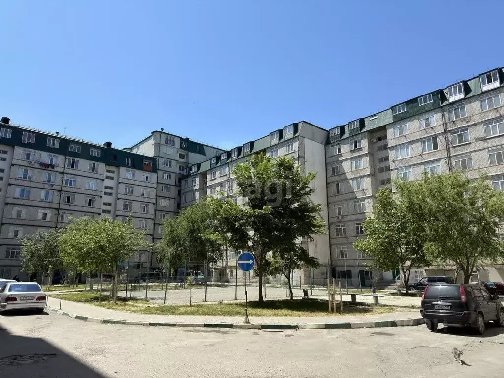 3-к кв. Дагестан, Махачкала ул. Керимова, 51к1 (98.0 м) - Фото 1