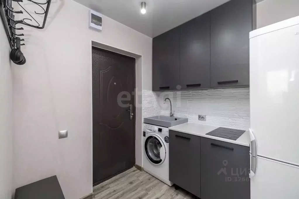 Студия Тюменская область, Тюмень ул. Котовского, 13 (18.0 м) - Фото 1