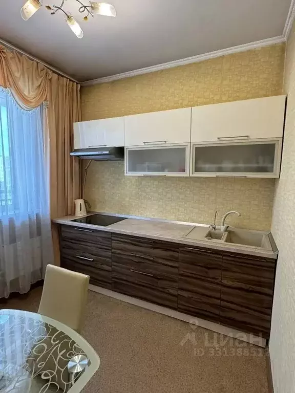 2-к кв. Хакасия, Абакан ул. Кирова, 105 (56.2 м) - Фото 2