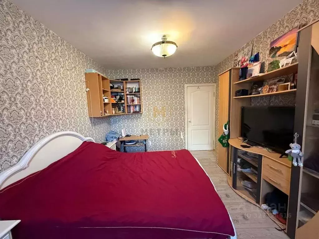 3-к кв. Белгородская область, Белгород ул. Есенина, 12 (71.7 м) - Фото 2