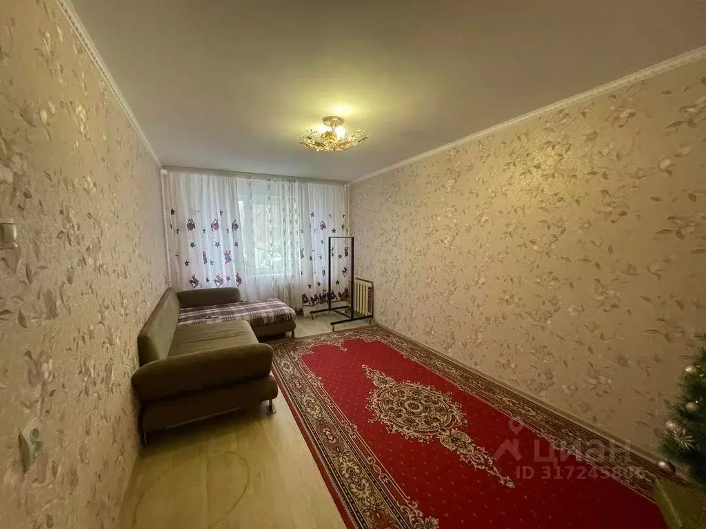 2-к кв. Оренбургская область, Оренбург ул. Березка, 4 (45.6 м) - Фото 0