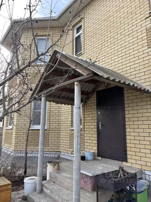 Дом в Волгоградская область, Волгоград Эльтонская ул. (260 м) - Фото 1