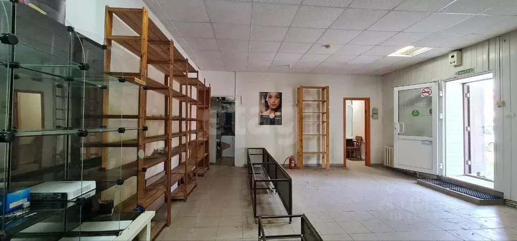 Помещение свободного назначения в Калужская область, Спас-Деменск ... - Фото 1