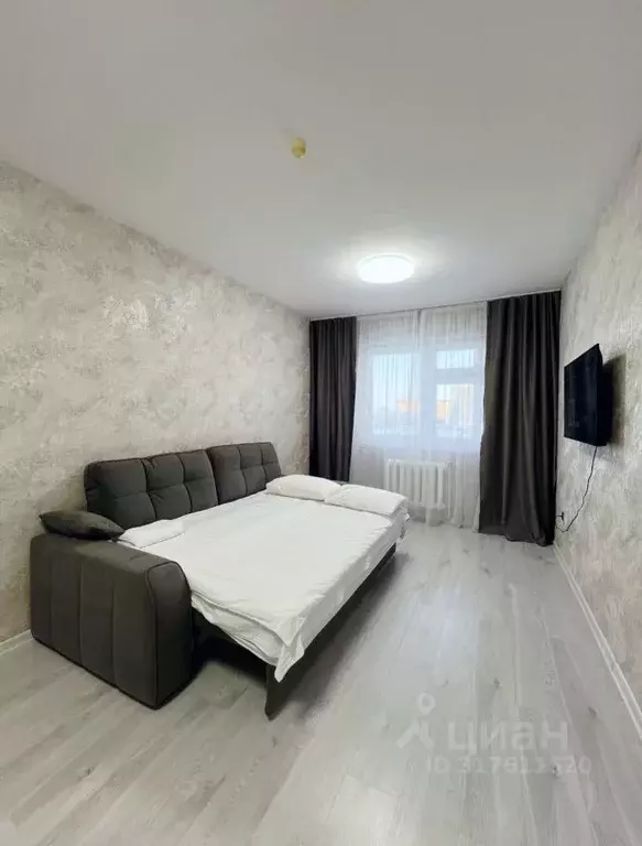 1-к кв. Ямало-Ненецкий АО, Салехард ул. Республики, 71 (33.5 м) - Фото 1