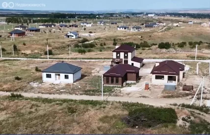 Участок в село Надежда, Казачья улица, 4 (20 м) - Фото 1