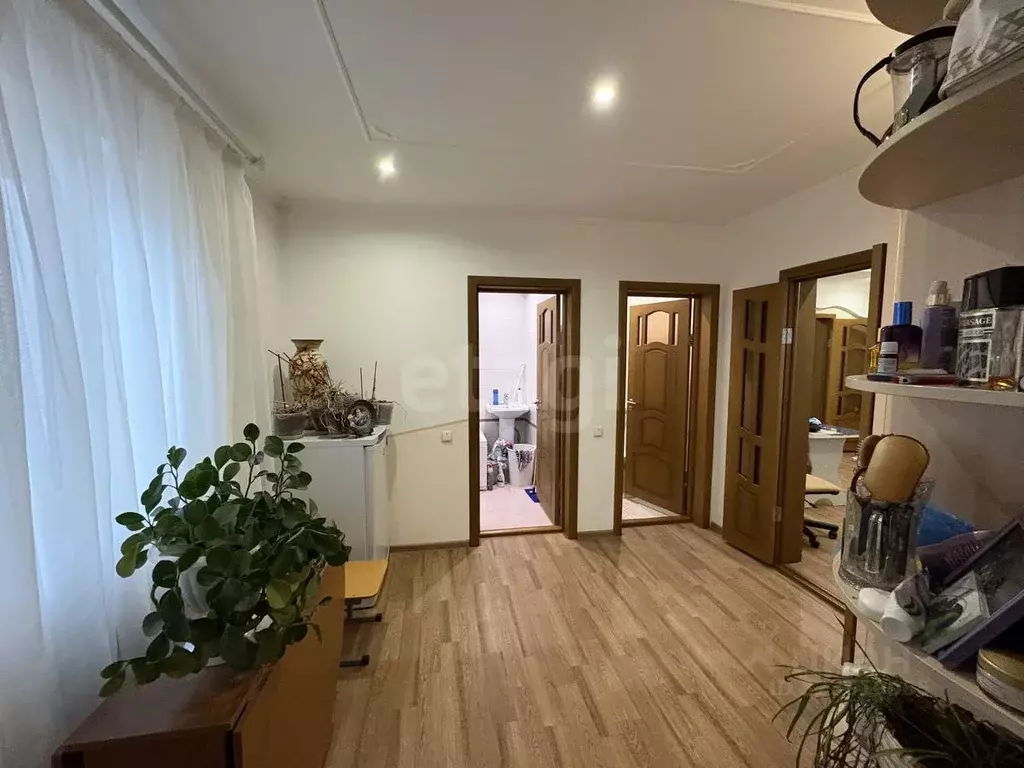 Дом в Белгородская область, Ивнянский район, с. Новенькое ул. ... - Фото 1