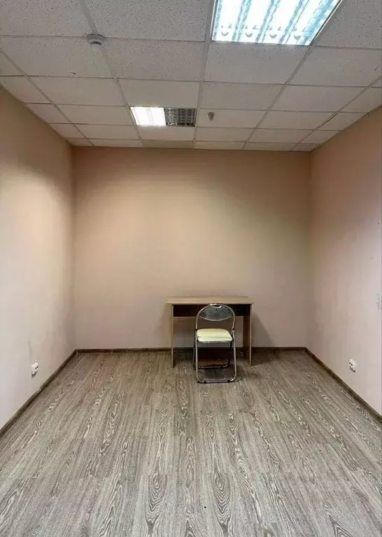 Помещение свободного назначения в Москва Чагинская ул., 4с13 (18 м) - Фото 2