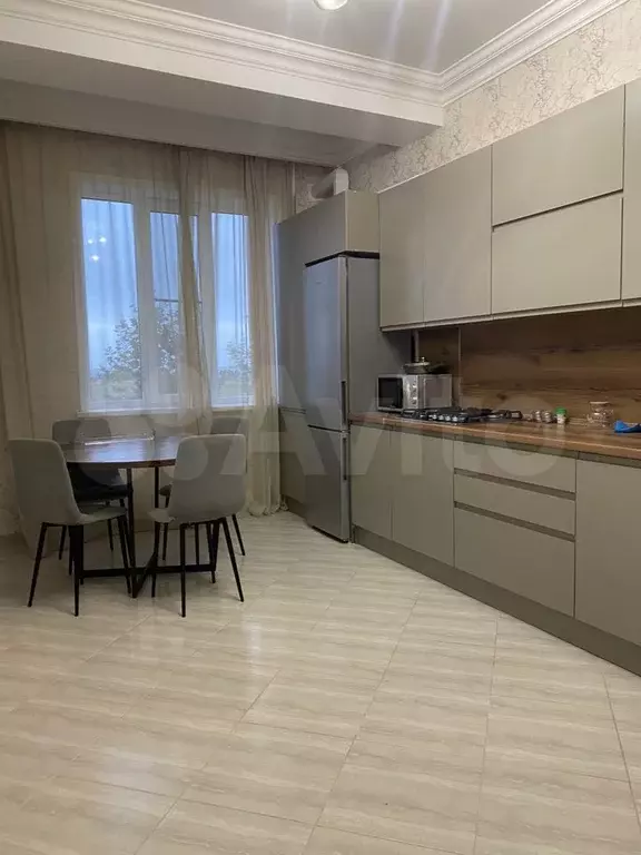 2-к. квартира, 80 м, 2/9 эт. - Фото 0