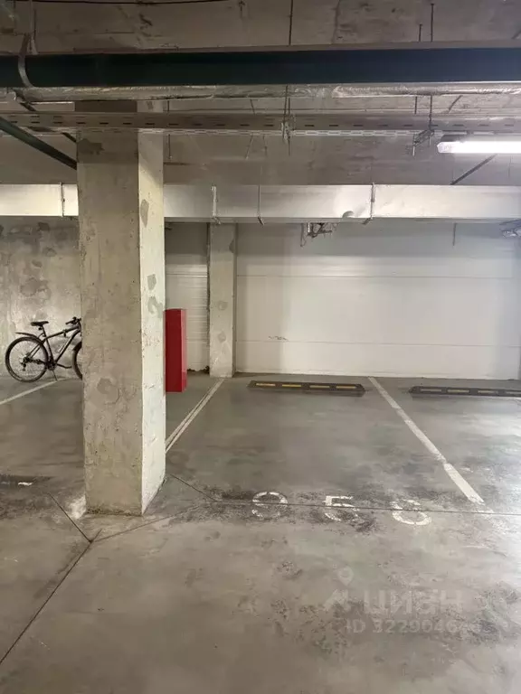 Гараж в Санкт-Петербург бул. Александра Грина, 1 (14 м) - Фото 1