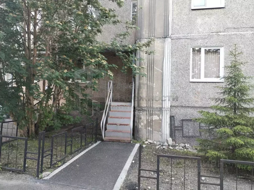 Офис в Мурманская область, Мурманск ул. Шмидта, 6 (210 м) - Фото 0
