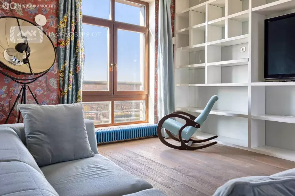 4-комнатная квартира: Санкт-Петербург, Крестовский проспект, 26 (166 ... - Фото 2