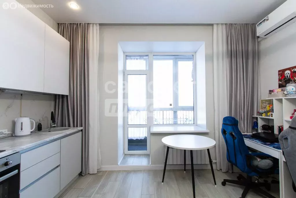 Квартира-студия: деревня Кисловка, микрорайон Левобережный, улица ... - Фото 1