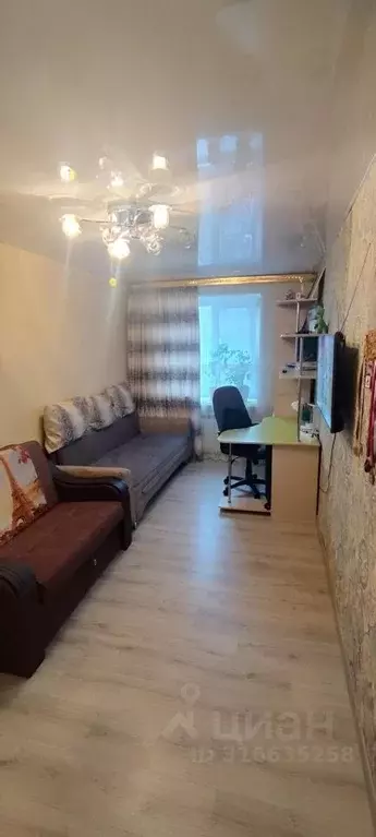 2-к кв. Вологодская область, Череповец просп. Победы, 41 (43.0 м) - Фото 0