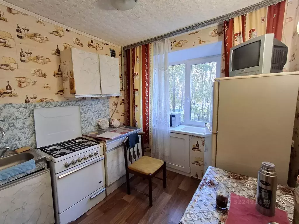 2-к кв. Мурманская область, Мурманск ул. Полярные Зори, 33к3 (42.0 м) - Фото 0
