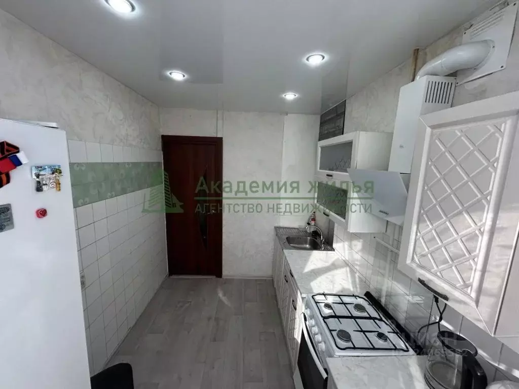 2-к кв. Саратовская область, Саратов просп. Строителей, 6А (43.4 м) - Фото 1