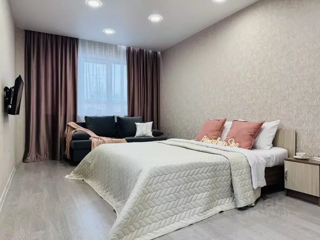 2-к кв. Новосибирская область, Новосибирск ул. Челюскинцев, 22 (58.0 ... - Фото 0