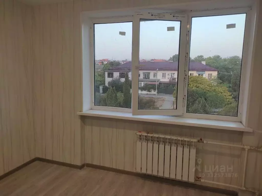 Комната Севастополь ул. Героев Подводников, 8 (13.5 м) - Фото 2