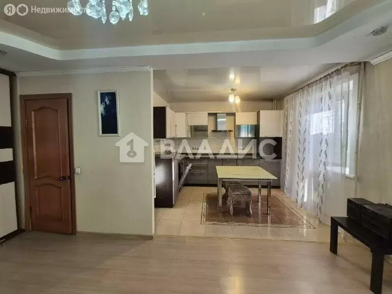 1-комнатная квартира: Улан-Удэ, проспект Строителей, 70Б (48.2 м) - Фото 2