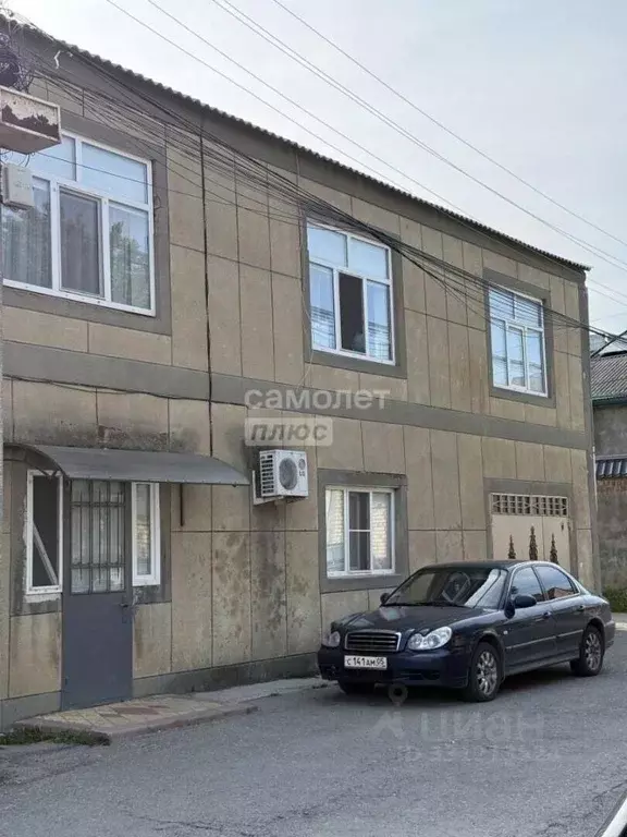 Дом в Дагестан, Махачкала туп. 2-й Скульптурный, 12 (260 м) - Фото 1