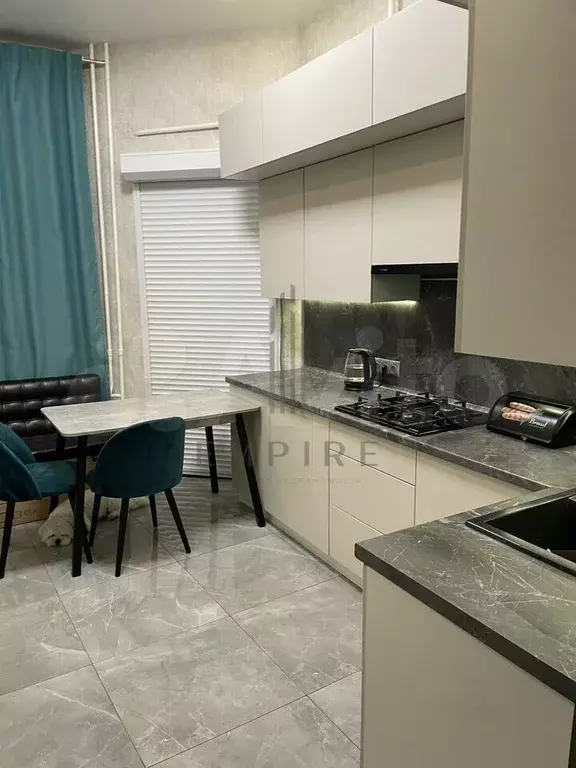 3-к. квартира, 101 м, 2/8 эт. - Фото 0