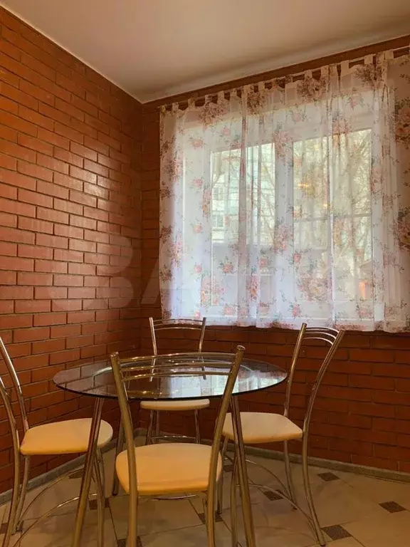 Дом 200 м на участке 6 сот. - Фото 1