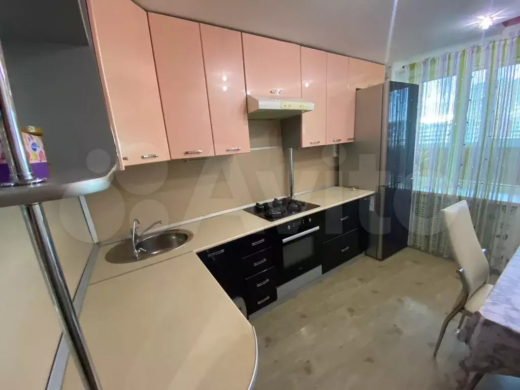 2-к. квартира, 56 м, 8/9 эт. - Фото 1
