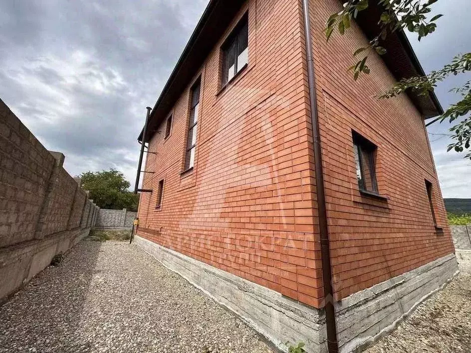 Дом в Ставропольский край, Пятигорск городской округ, пос. ... - Фото 1