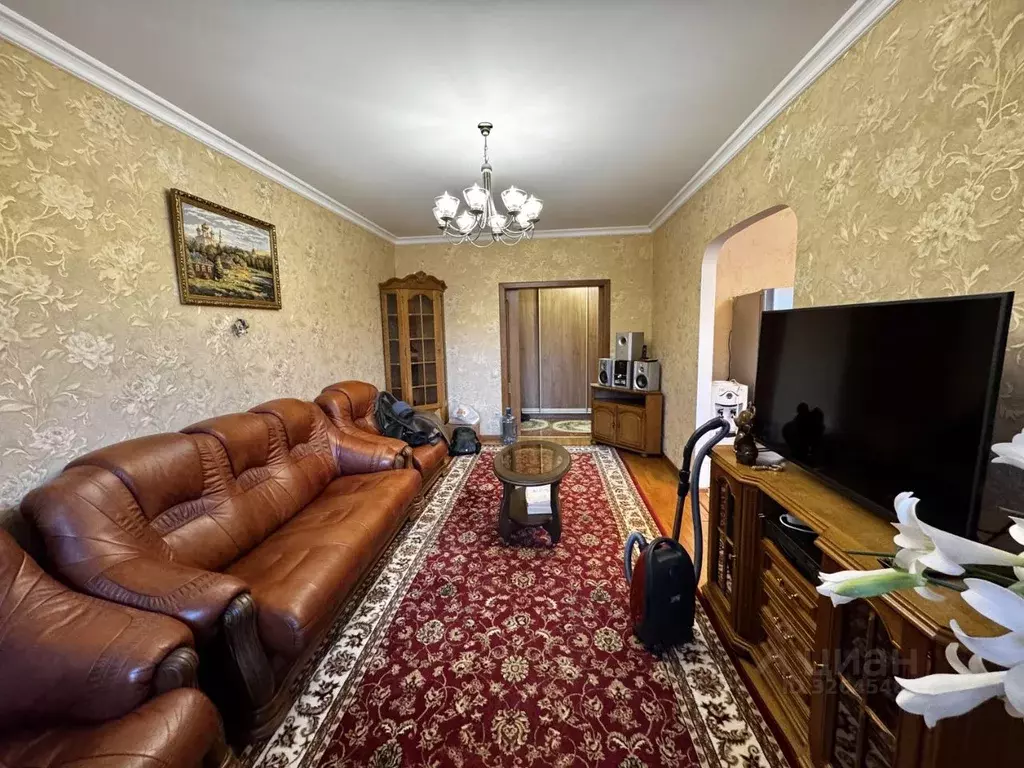 2-к кв. Москва пос. Коммунарка, ул. Лазурная, 16 (60.0 м) - Фото 1