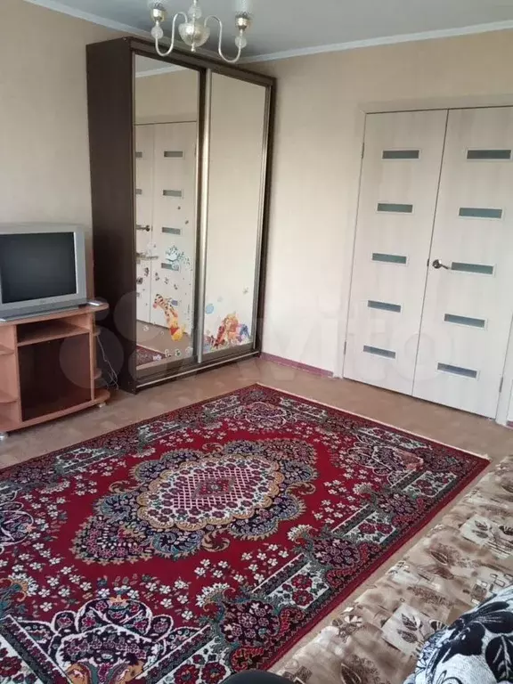 2-к. квартира, 48 м, 4/9 эт. - Фото 1