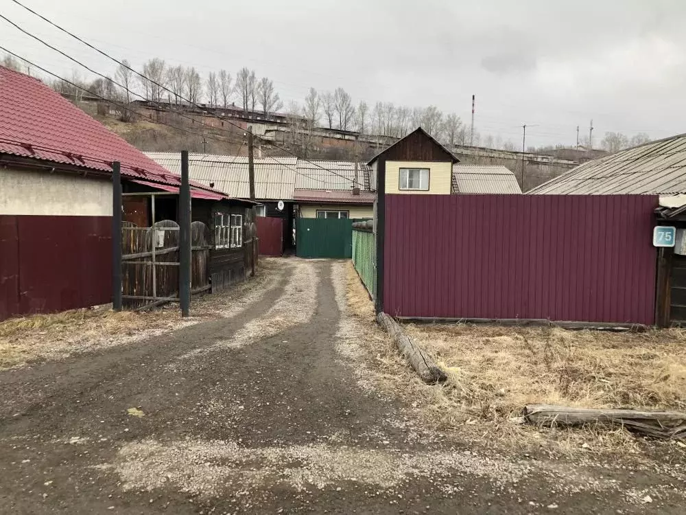 Дом в Иркутская область, Иркутск ул. Освобождения, 75 (91 м) - Фото 0